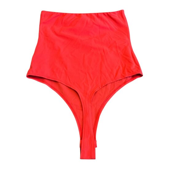 Inlyric Bright Red Strapless Bodysuit Stretch Comfort Layering Size Medium Women - Picture 5 of 10